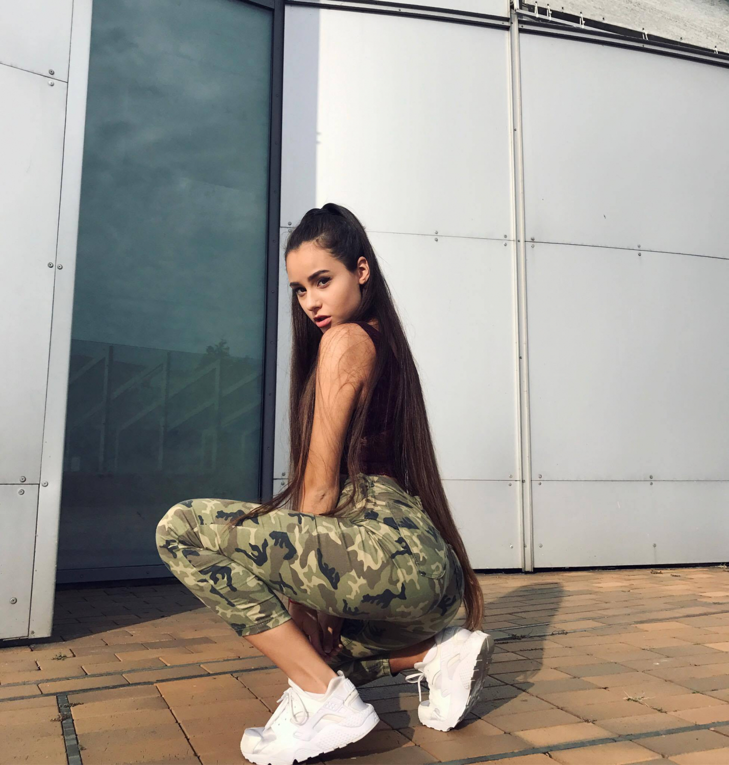 Viktorija michaylovna loekina. Виктория Jukonyte. Almost Ariana, Viktorija Jukonyte. Ариана алмост модель. Виктория Юконите модель.